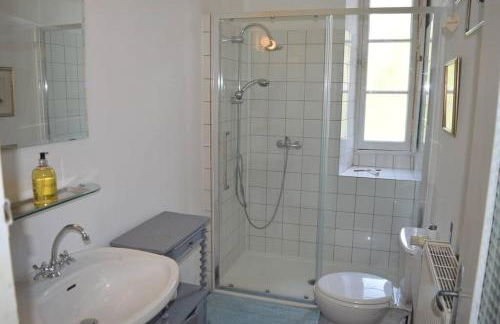 Riverside 4 bed house full of character and charm - Foto 53