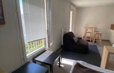 Appartement avec Balcon Immeuble Standing - Photo 4