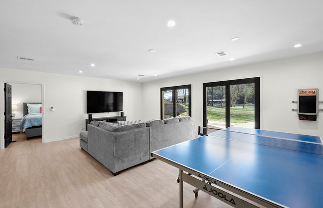 Knotty Pines by Avantstay Lake Views Renovated - Foto 35