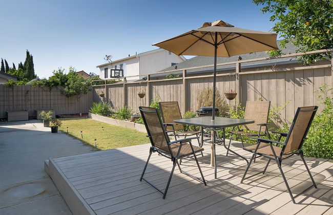 Sunny and Elegant Villa - Photo 25