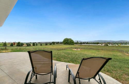 Luxury Home with Spectacular Rocky Mountain Views! - Foto 72