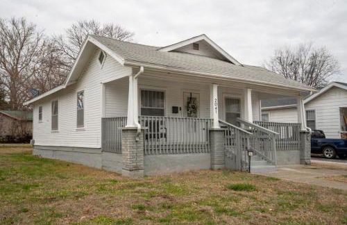 Historic Route-66 Bungalow - Photo 23
