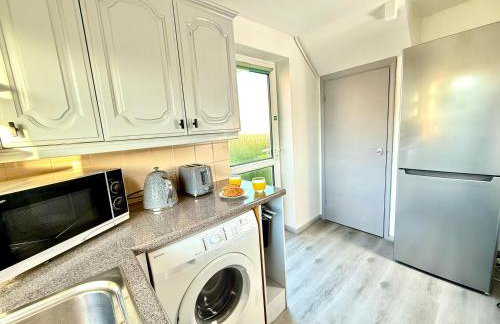 3-Bedroom spacious House, Private garden, Prime location, WiFi, Netflix - Foto 20