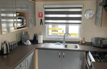 Freedom Lodge-Aviemore with FREE Starlink Superfast broadband 150mbps - All bedding and towels included - Pet Free - Foto 4