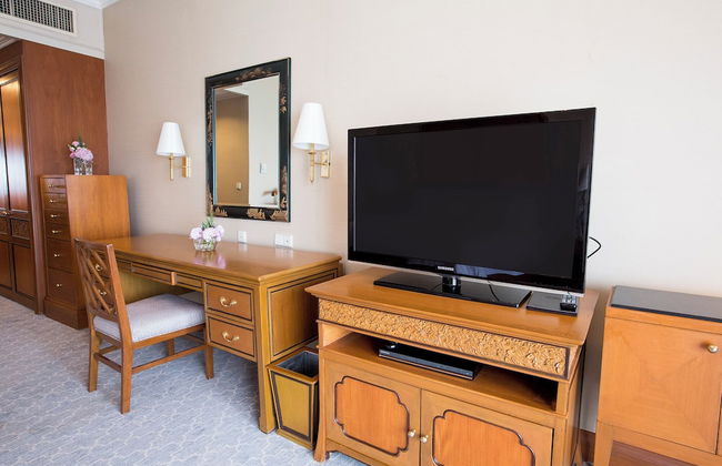 Krungthep Wing Apartment - Photo 10