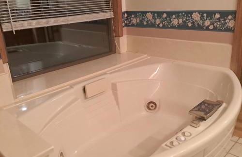 BLAZE your Own Trail! 100 Acres Private Property - Foto 25