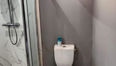 Petit chalet avec piscine privée - Foto 5