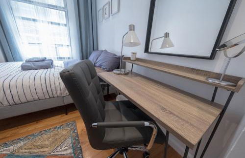 3 BD next to Central Park - Photo 1