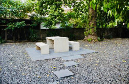 Wood Lodge mit Kinderzimmer I Messe l City l Flughafen l Hbf - Photo 31