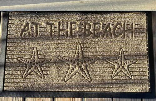 Private beach access -360 Water Views - Upscale home - Second Row - Foto 53