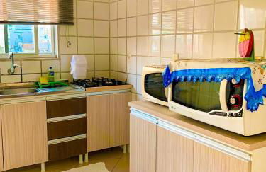 Apto lindo e aconchegante próximo a praia - Foto 2