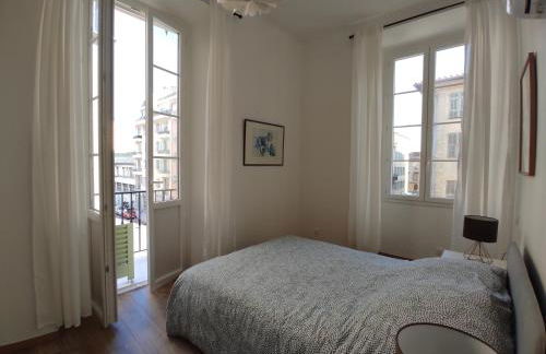 2 à 6 personnes - WELCOME TO NICE ! LOGEMENT PORT - Photo 4