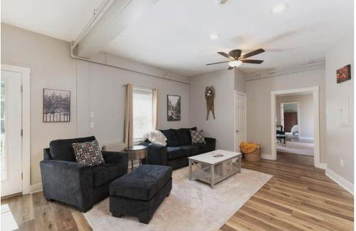 TuckAway Suites at East Branch - Photo 14