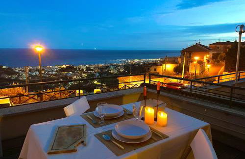 La finestra sul mare con Wi-Fi, A/C & Free Parking - Foto 13