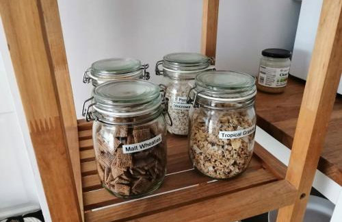 Wood Bank Studio Apartment - Foto 9