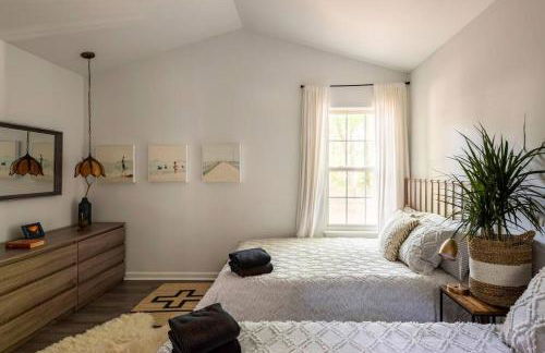 RARE Downtown Matthews walk 2 shops restauraunts hike CLT 2 Bedroom not 3br - Foto 46