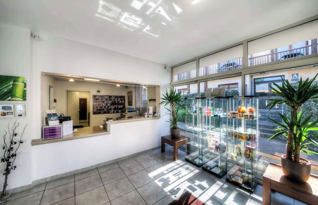 Comfort Aparthotel Lourdes L'Acacia - Photo 2