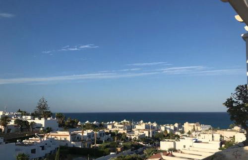 1st floor Penthouse sea and mountain view 5 min stroll to beach - Foto 5