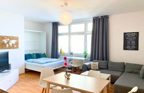 Helle Wohnung in TOP-Lage, Hasselbachplatz - Altstadt, W-LAN, 4 Schlafplätze - Foto 2