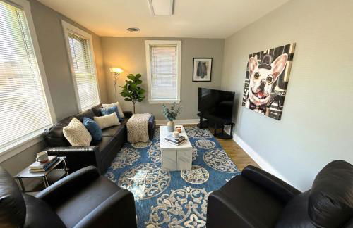 Cozy Walk up King Bed Fast Wifi - Foto 2