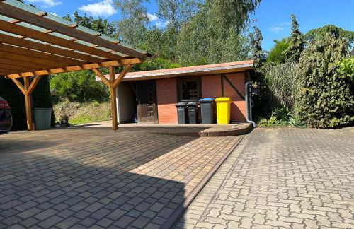 Ferienhaus Am Hang, Sky-Entertainment, DAZN, Carport, alles Barrierefrei - Foto 41