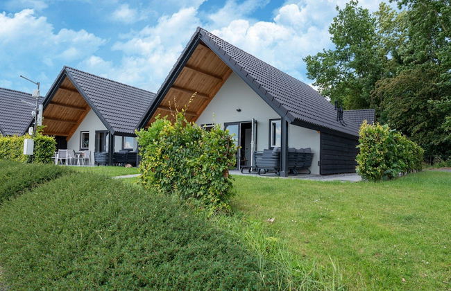 Beautiful House in Kerkdriel on the Waterfront - Photo 23