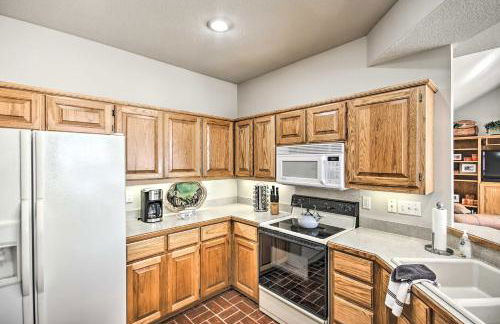 Home with Deck Near Lake Avalon, Boat Ramp and Golf! - Photo 13