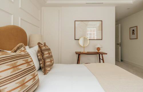 Claridge House by SLO - Photo 11