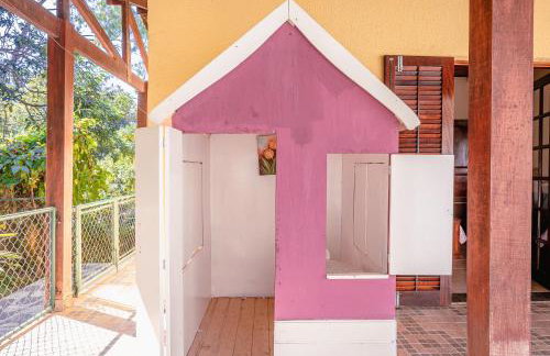 Refúgio e diversão para FAMÍLIAS a 60 min de SP - Piscina, Churrasqueira, wifi 300Mbps - PETFRIENDLY - Foto 40