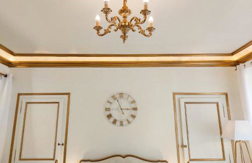 Le Petit Versailles - Face gare - Wifi - Baignoire - Foto 7