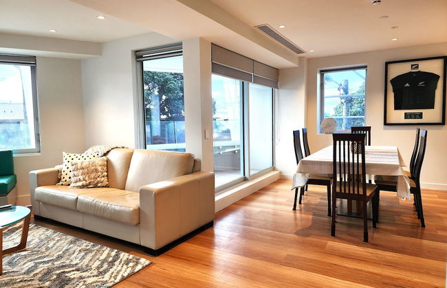 U Suites on Oriental Parade - Photo 17