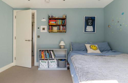 Stylish Family Home with Garden - Foto 21