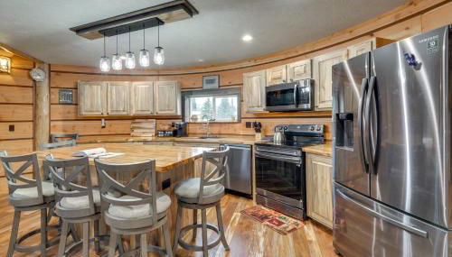 Mtn-View Retreat with Yard 4 Mi to Dtwn Lincoln - Foto 3