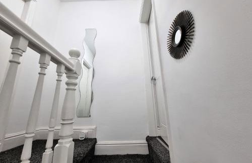 *12PR* Setup for your most relaxed & amazing stay + Free Parking + Free Fast WiFi * - Foto 14