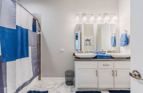 Modern 4 BR Near Downtown, Zoo - Foto 13