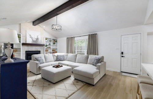 Comfortable Poker House Near Kalahari & Dell Diamond - Foto 1