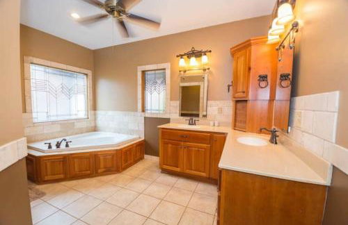 Secluded Cabin near Downtown Blue Ridge - Foto 38