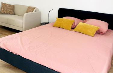 Studio climatisé, traversant avec verrière - Photo 13