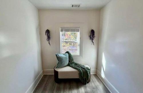 6BR Gem in Home Park Atlanta - Foto 13