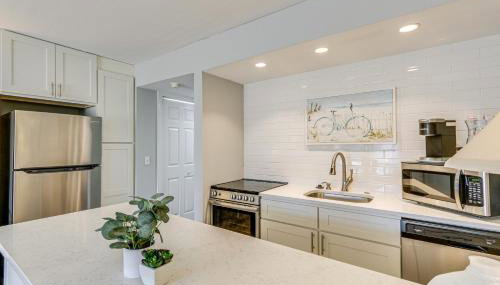 Hilton Head Island Studio w/ Patio: Walk to Beach! - Foto 2