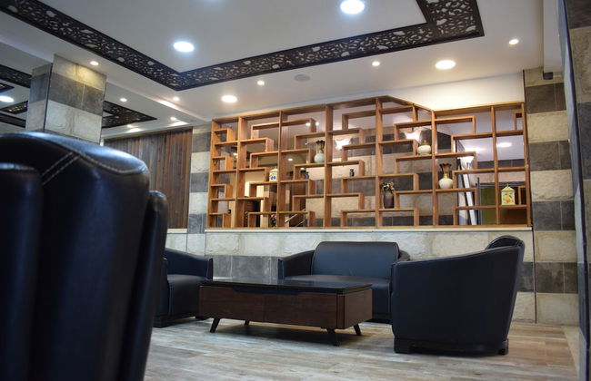 Nour Hotel Apartments - Photo 4