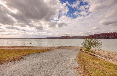 Pet-Friendly Chattanooga Cabin with Hot Tub and Kayaks - Foto 23