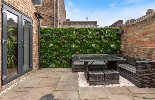Stunning terraced house next to York Racecourse - Foto 40