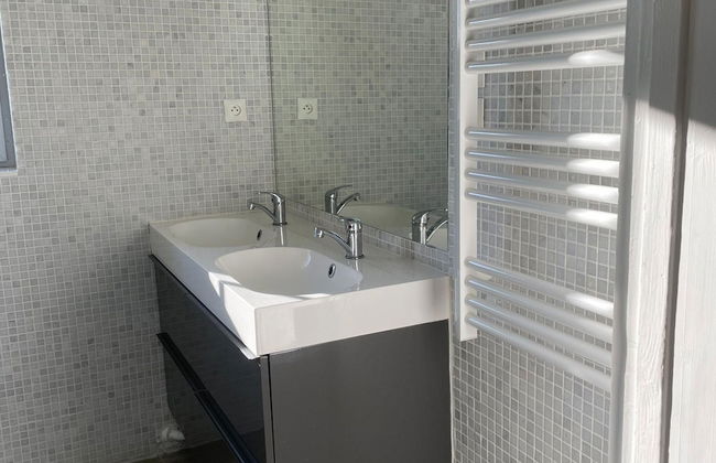 Beautiful Holiday Home With Swimming Pool - Foto 10