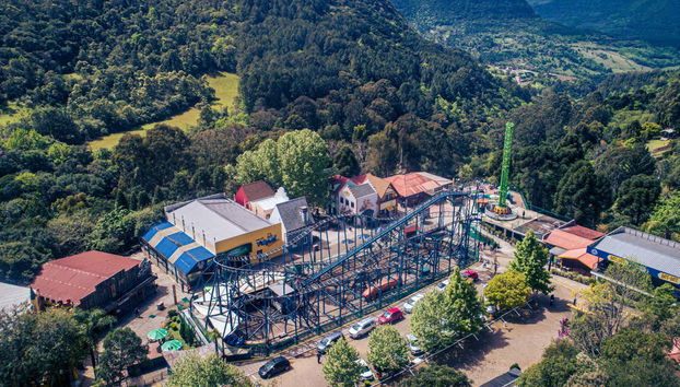 O Alpen Park está imerso na natureza entre vales e montanhas