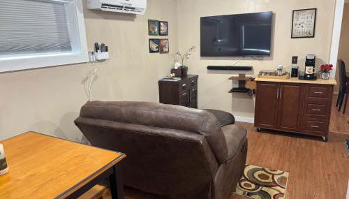 The Fishing Hole #4 Near Town - Foto 3