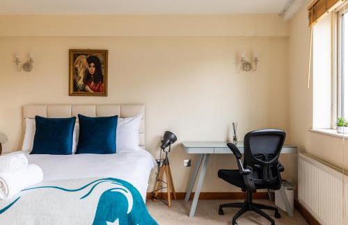 St George's Home w Private Parking by the Harbour - Foto 8