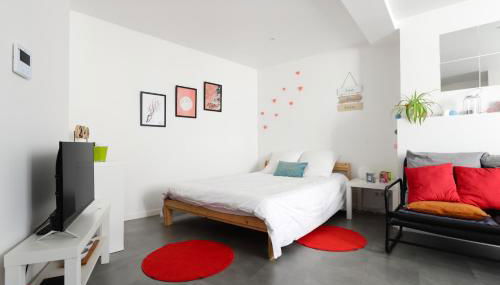 Charmant studio, au cœur de la ville de Riom - Foto 1