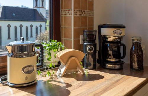 Nature Retreat Pool, Hot Tub, Sauna, Hiking-Caves - Photo 23