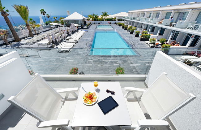 Ura Lara - Adults Only - Photo 45